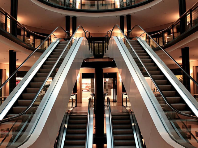 Lavanderie self-service nei centri commerciali